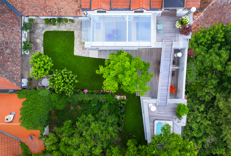 123 Glas- und Badehaus mit Pool, Luftbild